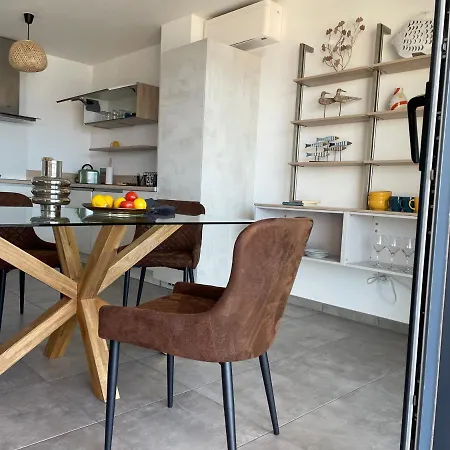 Emeraude Apartment *