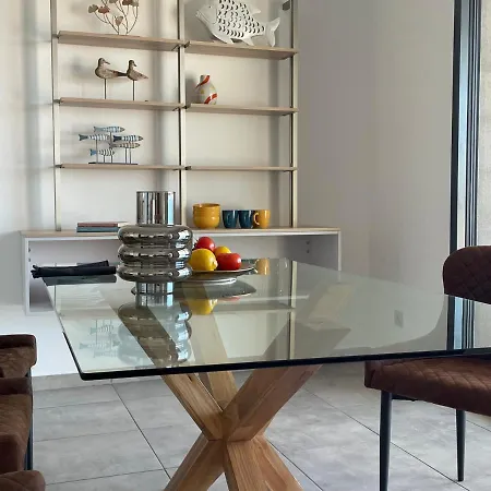 Emeraude Apartment *