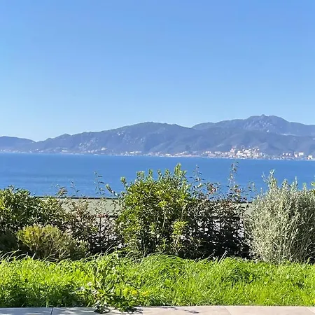 Emeraude Apartment *